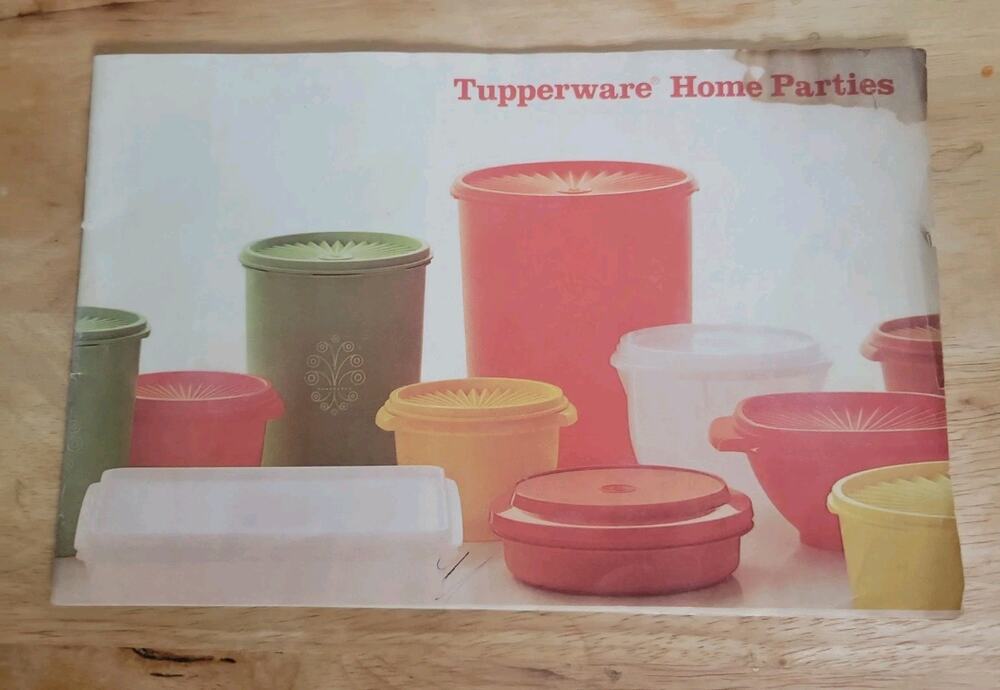Vintage Tupperware Home Parties Book 1977
